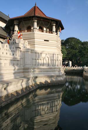 Le Temple de la Dent de Kandy