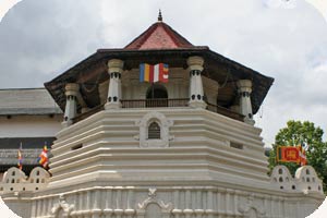 Temple de la Dent à andy