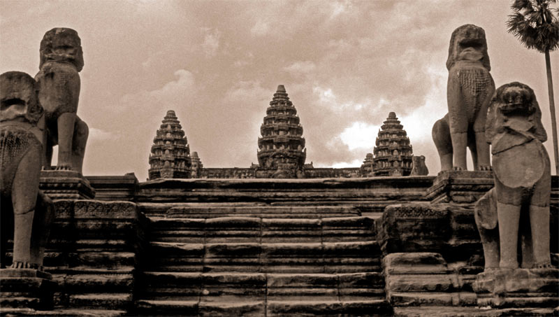 Le temple-montagne d’Angkor Wat en 1992