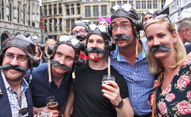 Dégustation de bières sur la Grand-Place de Bruxelles