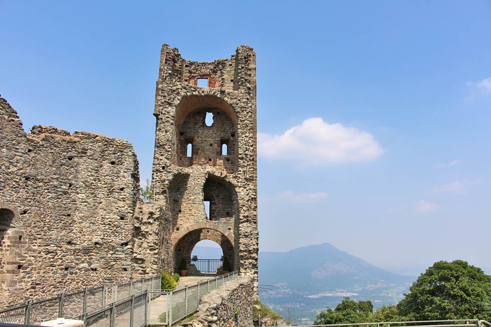 Monastère Sacra di San Michele